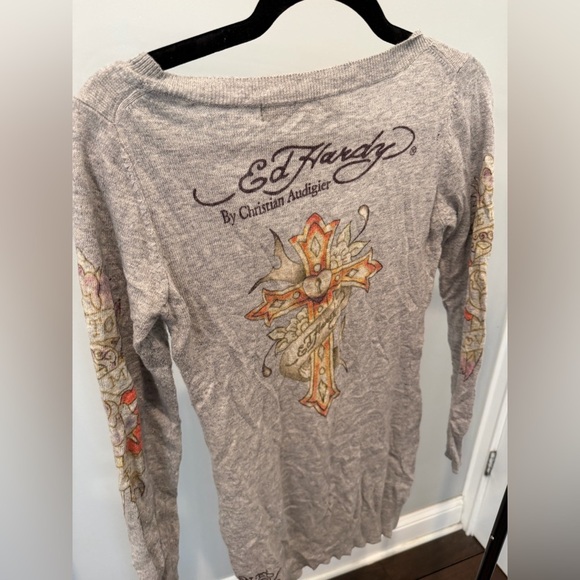 Ed Hardy Gray Graphic Long Sleeve Shirt - Picture 6 of 8